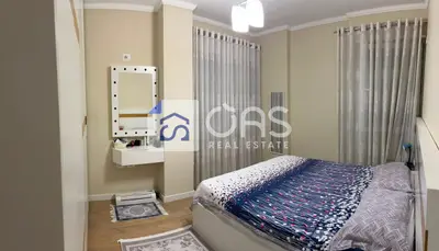 Apartament 2+1 me qera në Komuna e Parisit, Tiranë, 87 m². Foto 2 nga 4