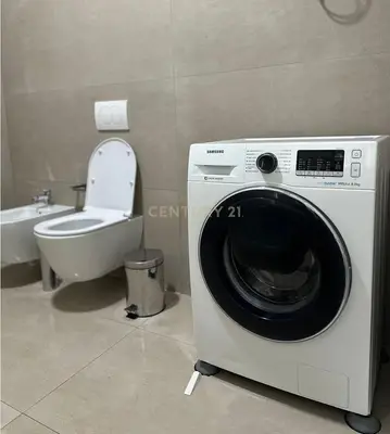Apartment 1+1 for rent in Rruga e Kavajës, Tirana, 80 m². Photo 5 of 6