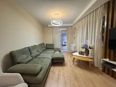 Apartment 1+1 for rent in Qendër, Durrës, 67 m². Photo 1 of 9