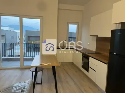 Apartament 1+1 me qera në Laprakë, Tiranë, 70 m². Foto 4 nga 5