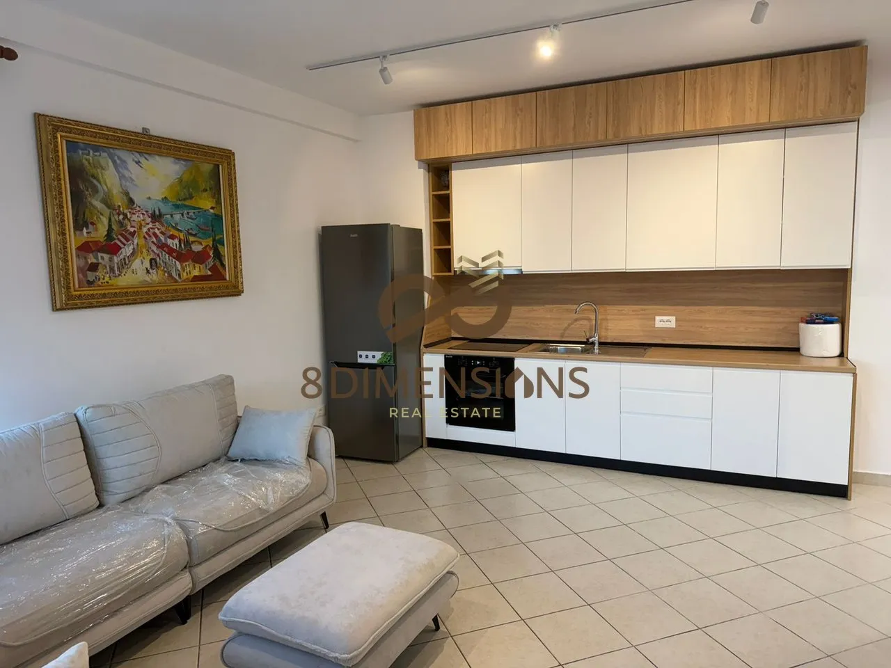 Apartment 2+1 for rent in Astir, Tirana, 100 m². Photo 1 of 5