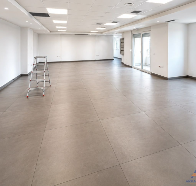Office for rent in Komuna e Parisit, Tirana, 450 m². Photo 2 of 3