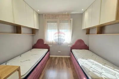 Apartament me qera në Rruga Abdyl Frashëri, Tiranë, 75 m². Foto 11 nga 12