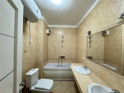 Appartamento 2+1 in affitto a Rruga Rrapo Hekali, Tirana, 103 m². Foto 9 di 9