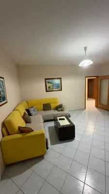 Apartament 1+1 me qera në Stacioni i Parë, Durrës, 75 m². Foto 1 nga 9