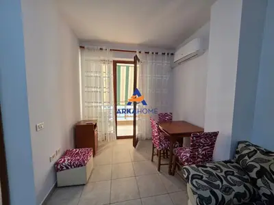 Appartamento 1+1 in affitto a Bulevardi Zogu I, Tirana, 54 m². Foto 4 di 6