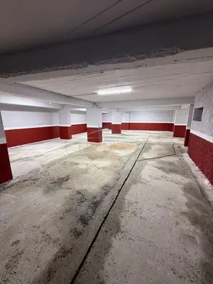 Magazzino in affitto a Rruga Reshit Petrela, Tirana, 400 m². Foto 4 di 5