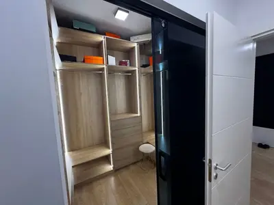Apartament 3+1 me qera në Rruga e Kosovarëve, Tiranë, 150 m². Foto 12 nga 12