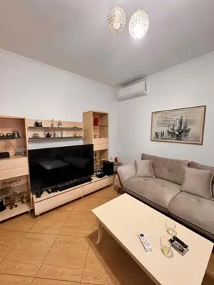 Appartamento 2+1 in affitto a Plazhi Rrota e Kuqe, Durazzo, 150 m². Foto 4 di 8
