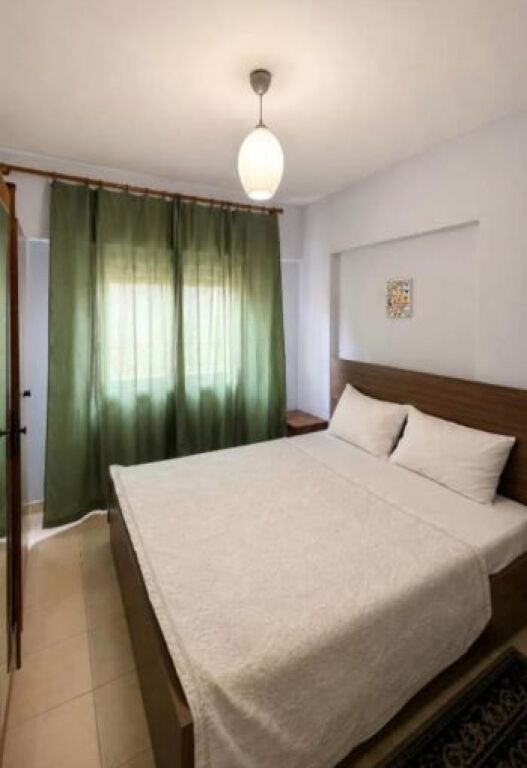 Apartament 2+1 me qera në Komuna e Parisit, Tiranë, 96 m². Foto 3 nga 3