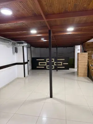 Locale in affitto a Jordan Misja, Tirana, 115 m². Foto 8 di 12