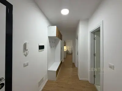 Apartament 2+1 me qera në Rruga 5 Maji, Tiranë, 85 m². Foto 8 nga 10