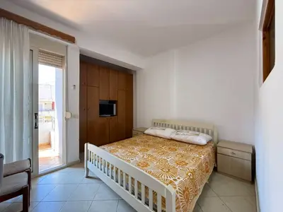 Apartament me qera në Porti, Vlorë, 50 m². Foto 3 nga 8
