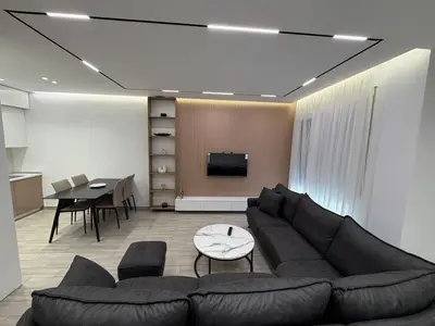 Apartment 1+1 for rent in Stacioni i Trenit, Tirana, 70 m². Photo 2 of 7