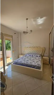 Apartment 3+1 for rent in Rruga Aleksander Goga, Durrës, 117 m². Photo 3 of 9