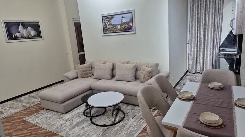 Appartamento 3+1 in affitto ad Ish Këneta, Durazzo, 70 m²