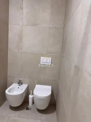 Appartamento 1+1 in affitto a Rruga Jordan Misja, Tirana, 70 m². Foto 9 di 10