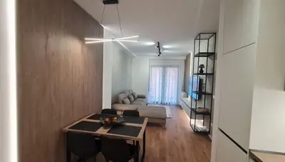 Apartment 1+1 for rent in 21 Dhjetori, Tirana, 70 m². Photo 5 of 10