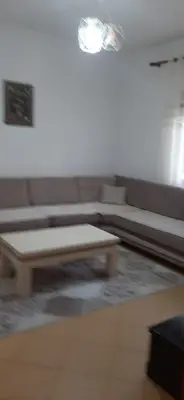 Appartamento 2+1 in affitto a Frigoriferi, Tirana, 100 m². Foto 4 di 6