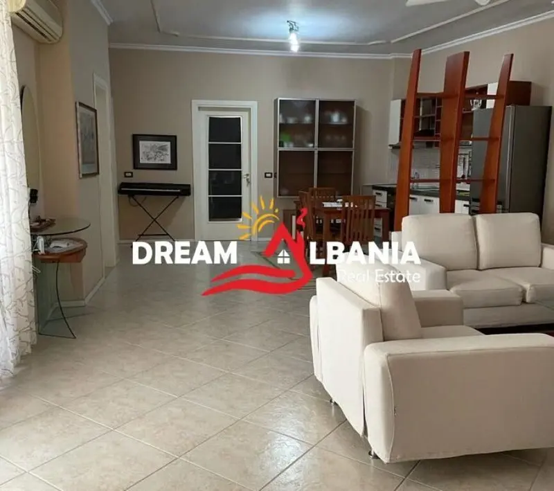 Apartament 3+1 me qera në Rruga Bardhok Biba, Tiranë, 139 m²