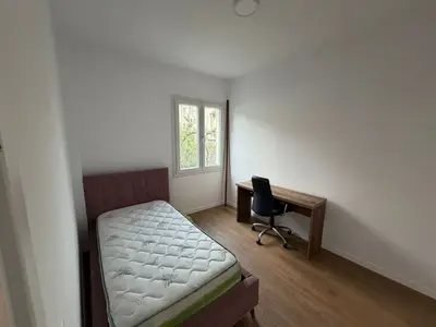 Appartamento 2+1 in affitto ad Uzina autotraktorve, Tirana, 87 m². Foto 6 di 8