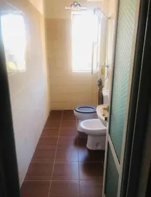 Stanza in affitto a Brryli, Tirana, 43 m². Foto 5 di 5