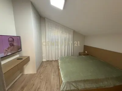 Vilë me qera në Qyteti Studenti, Tiranë, 100 m². Foto 8 nga 12