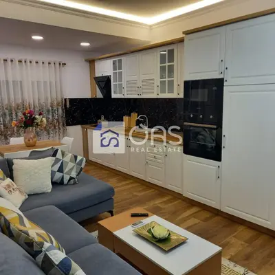 Appartamento 1+1 in affitto a Blloku, Tirana, 70 m². Foto 8 di 10