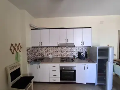 Appartamento 1+1 in affitto a Lagja 13, Durazzo, 60 m². Foto 3 di 8