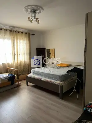 Appartamento 1+1 in affitto a Qsut, Tirana, 60 m². Foto 5 di 6