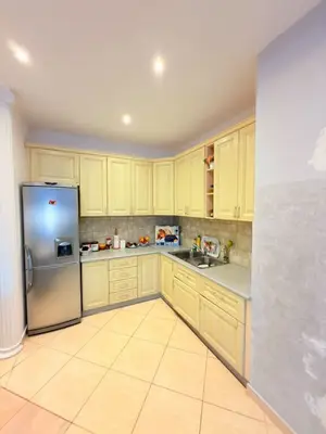 Apartament 2+1 me qera në Muzeu i Dëshmorëve, Durrës, 95 m². Foto 4 nga 10
