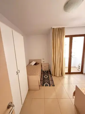 Appartamento 2+1 in affitto a Rruga e Bogdanëve, Tirana, 98 m². Foto 4 di 6