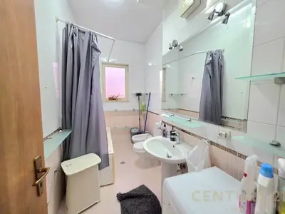 Apartament 2+2 me qera në Kopshti Botanik Zoologjik, Tiranë, 108 m². Foto 7 nga 9