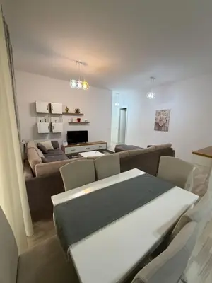 Apartment 2+1 for rent in Kompleksi Delijorgji, Tirana, 110 m². Photo 2 of 8