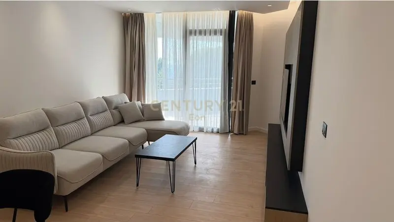 Apartment 2+1 for rent in Currila, Durrës, 138 m²