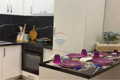 Apartment 1+1 for rent in Rruga Gjergj Arianiti, Vlorë, 90 m². Photo 6 of 12