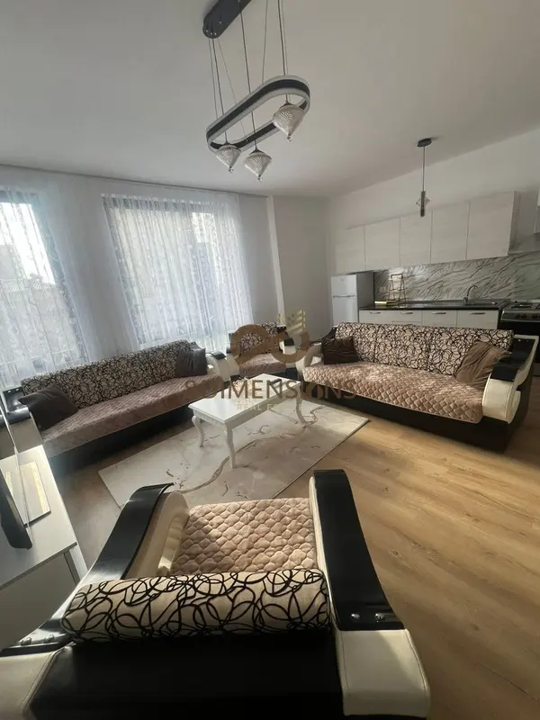 Apartament 2+1 me qera në Bulevardi i Ri, Tiranë, 110 m²