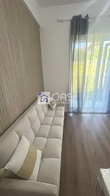 Appartamento 1+1 in affitto a Fresku, Tirana, 50 m². Foto 1 di 3