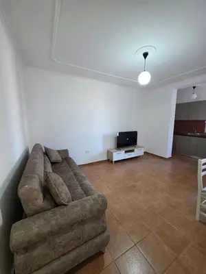 Appartamento 1+1 in affitto a Stadiumi Dinamo, Tirana, 55 m². Foto 2 di 8