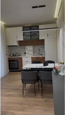 Apartment 2+1 for rent in Sheshi Pranvera, Durrës, 120 m². Photo 4 of 6