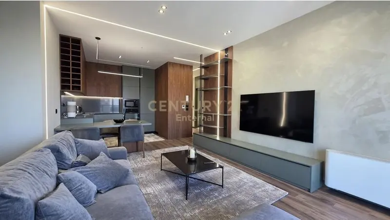 Appartamento 2+1 in affitto ad Ambasador 3, Tirana, 130 m²