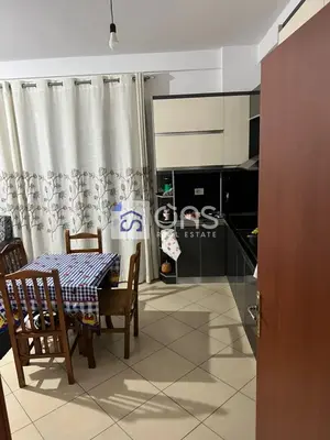 Apartment 1+1 for rent in Fresku, Tirana, 70 m². Photo 3 of 5