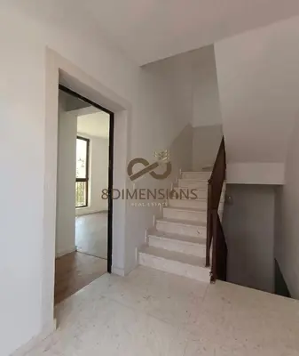 Villa in affitto a Rruga e Elbasanit, Tirana, 360 m². Foto 4 di 6