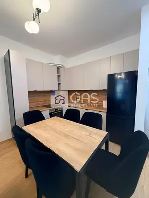 Apartament 1+1 me qera në 5 Maj, Tiranë, 55 m². Foto 4 nga 9