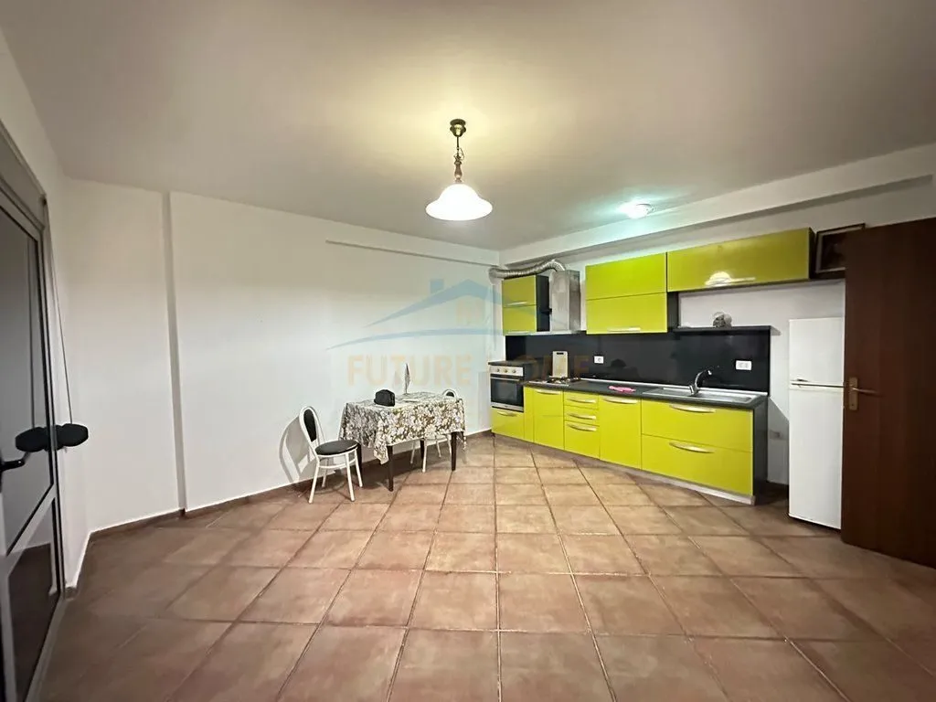 Apartment 2+1 for rent in Myslym Shyri, Tirana, 60 m². Photo 1 of 5