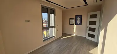 Office for rent in Rruga Mihal Duri, Tirana, 100 m². Photo 5 of 6