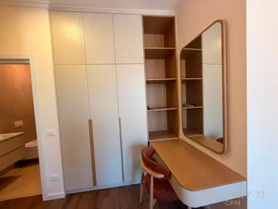 Appartamento 2+1 in affitto a Kompleksi Dinamo, Tirana, 114 m². Foto 4 di 7