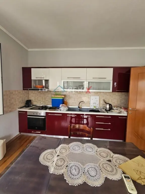 Apartament 2+1 me qera në Tregu Industrial, Durrës, 150 m²