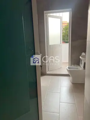 Appartamento 1+1 in affitto a Bulevardi Zogu I, Tirana, 50 m². Foto 10 di 10