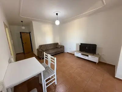 Apartament 1+1 me qera në Stadiumi Dinamo, Tiranë, 60 m². Foto 4 nga 7